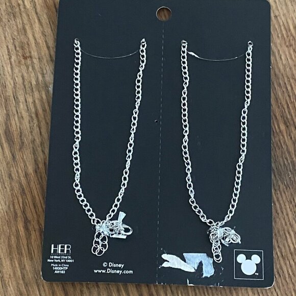 NEW Disney Alice In Wonderland Best Friend Necklace Set of 2 - Picture 4 of 5